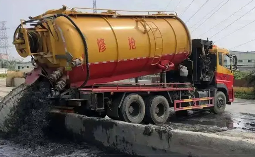 绥芬河沉淀池清理案例